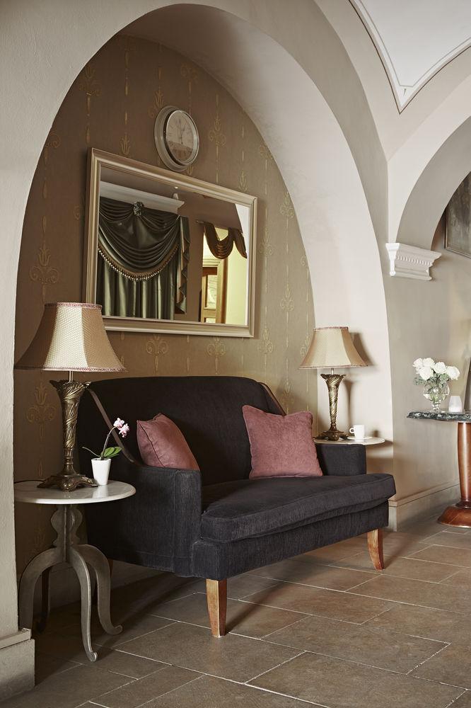 Almandine 4* Praag