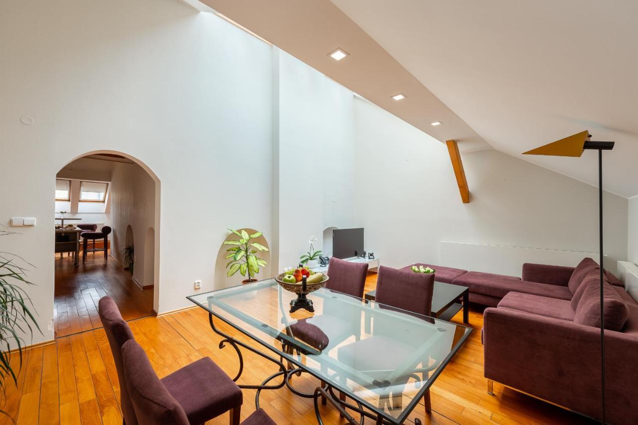 Almandine Appart hôtel 4*